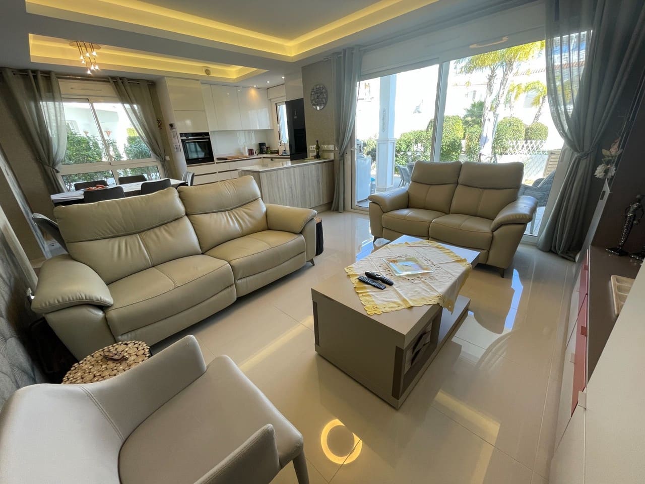 2 bedroom Apartment for sale in Rojales - € 334,000 (Ref: 9154908)