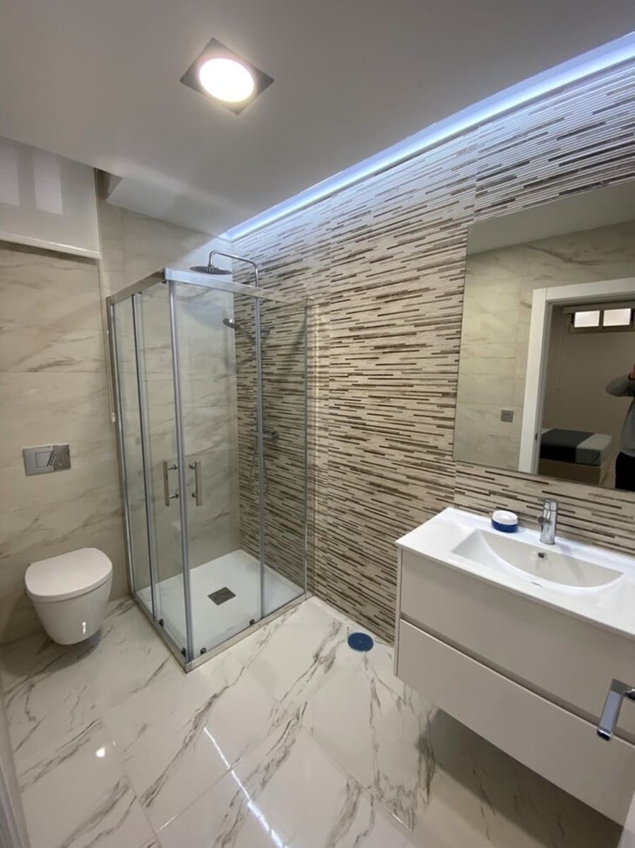 5 bedroom Villa for sale in Orihuela Costa with pool - € 499,000 (Ref: 9154913)