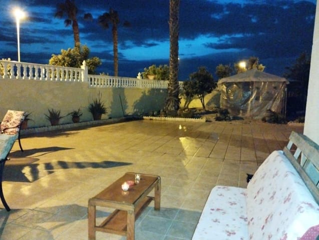 6 Zimmer Villa zu verkaufen in El Molino, Torrevieja - 559.000 € (Ref: 9154936)