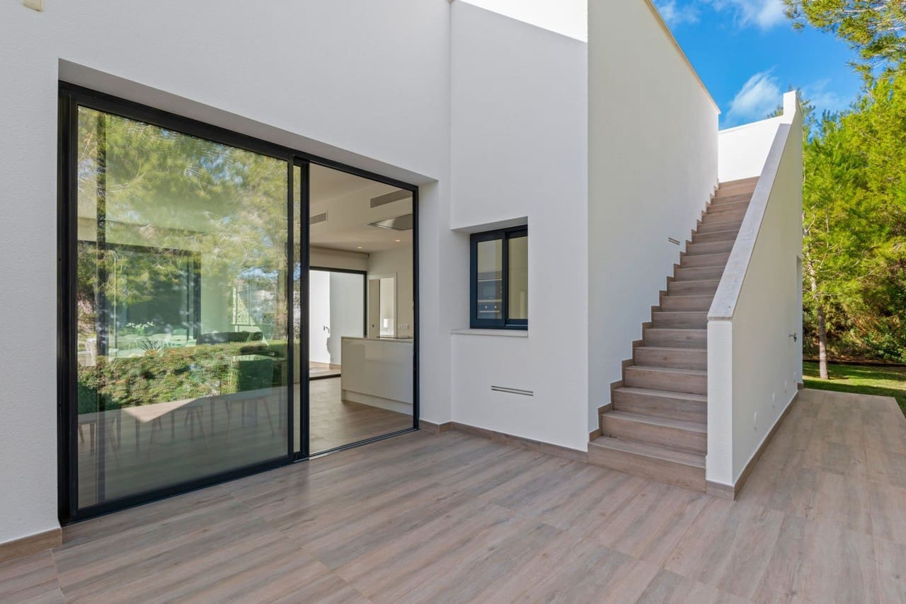 3 bedroom Villa for sale in Orihuela Costa - € 819,000 (Ref: 9154945)