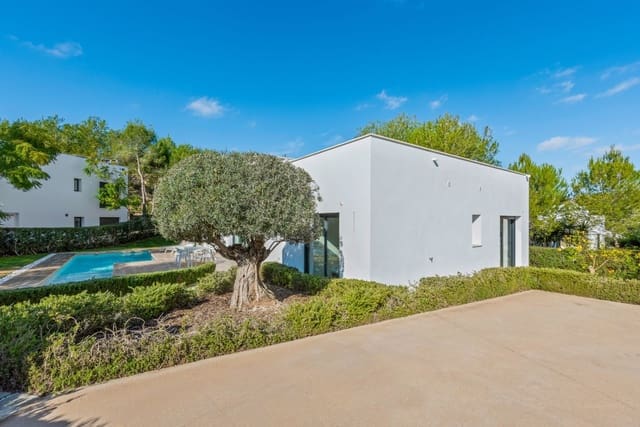 3 slaapkamer Villa te koop in Dehesa de Campoamor, Orihuela - € 819.000 (Ref: 9154945)