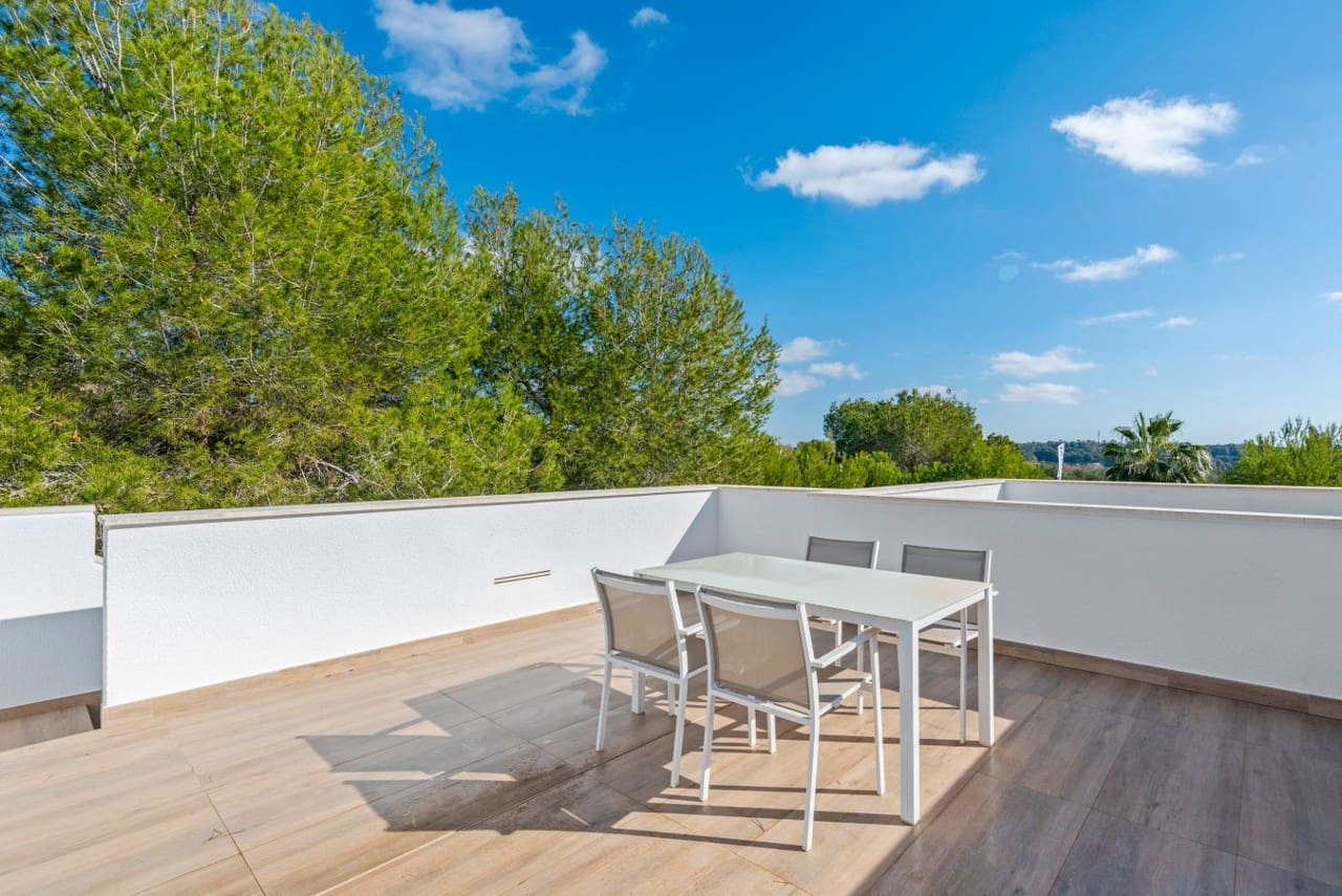 3 bedroom Villa for sale in Orihuela Costa - € 819,000 (Ref: 9154945)