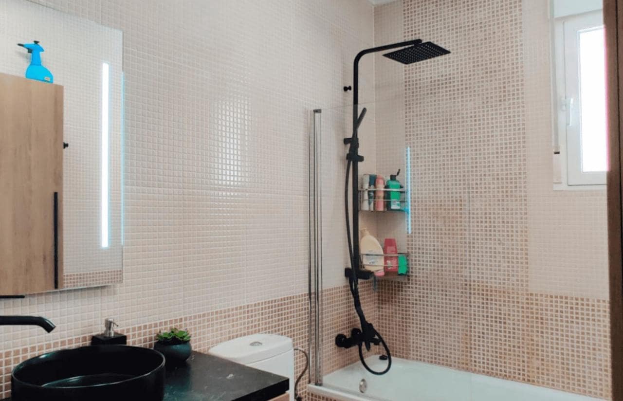 4 makuuhuone Omakotitalo myytävänä paikassa San Miguel de Salinas mukana uima-altaan - 330 000 € (Ref: 9154955)