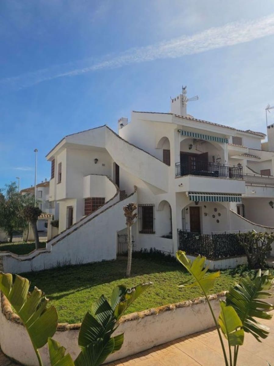2 quarto Bungalow para venda em Pilar de la Horadada - 249 000 € (Ref: 9154974)