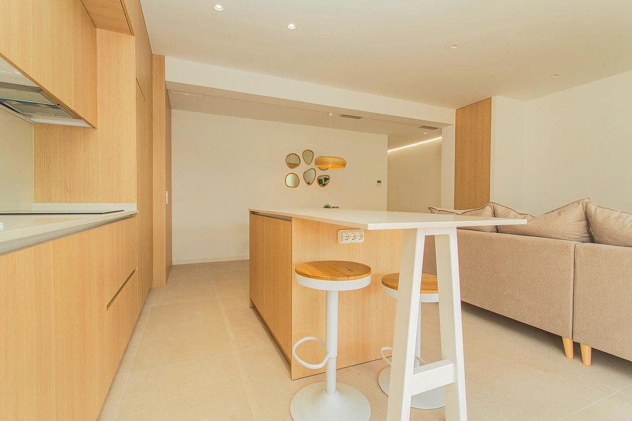 2 bedroom Townhouse for sale in Torrevieja with pool - € 499,000 (Ref: 9154976)