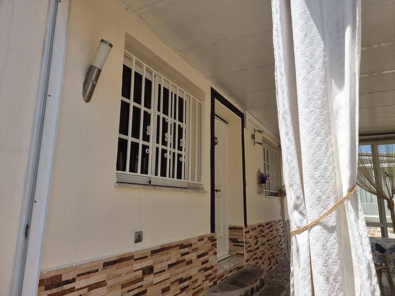 2 bedroom Apartment for sale in Torrevieja with pool - € 178,000 (Ref: 9154978)