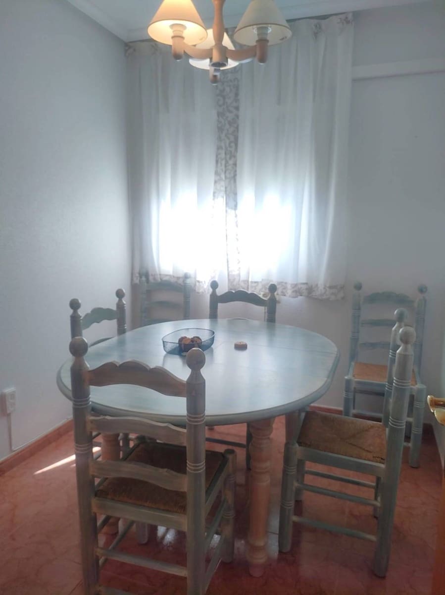 4 bedroom Townhouse for sale in Pilar de la Horadada - € 249,000 (Ref: 9154986)