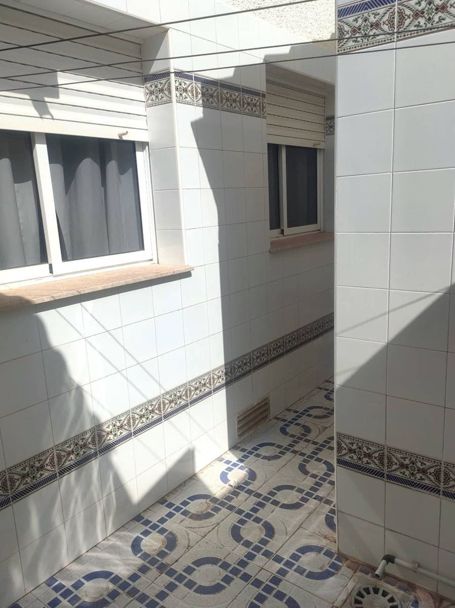 4 bedroom Townhouse for sale in Pilar de la Horadada - € 249,000 (Ref: 9154986)