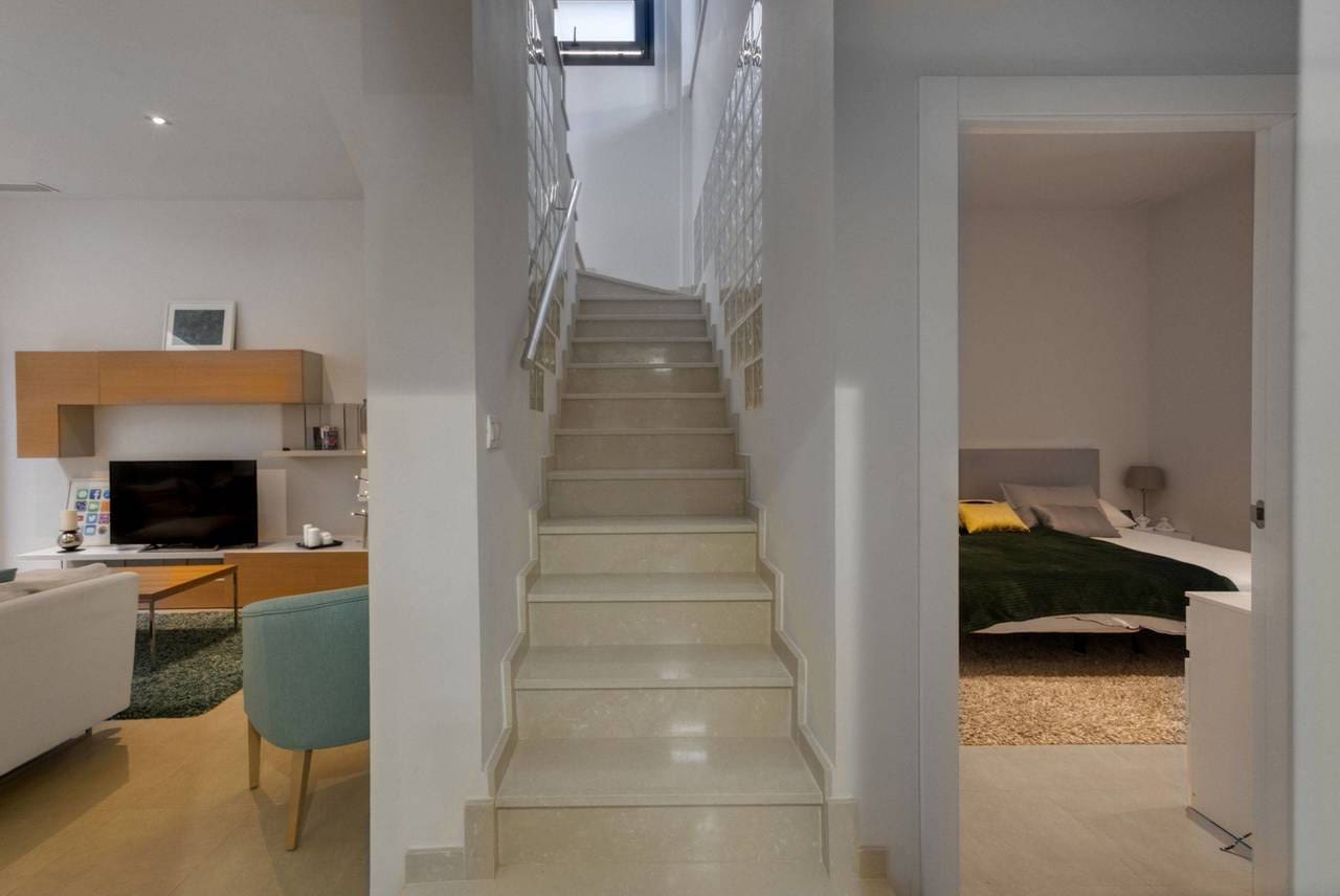 5 soveværelse Villa til salg i Torrevieja med swimmingpool - € 549.000 (Ref: 9154991)