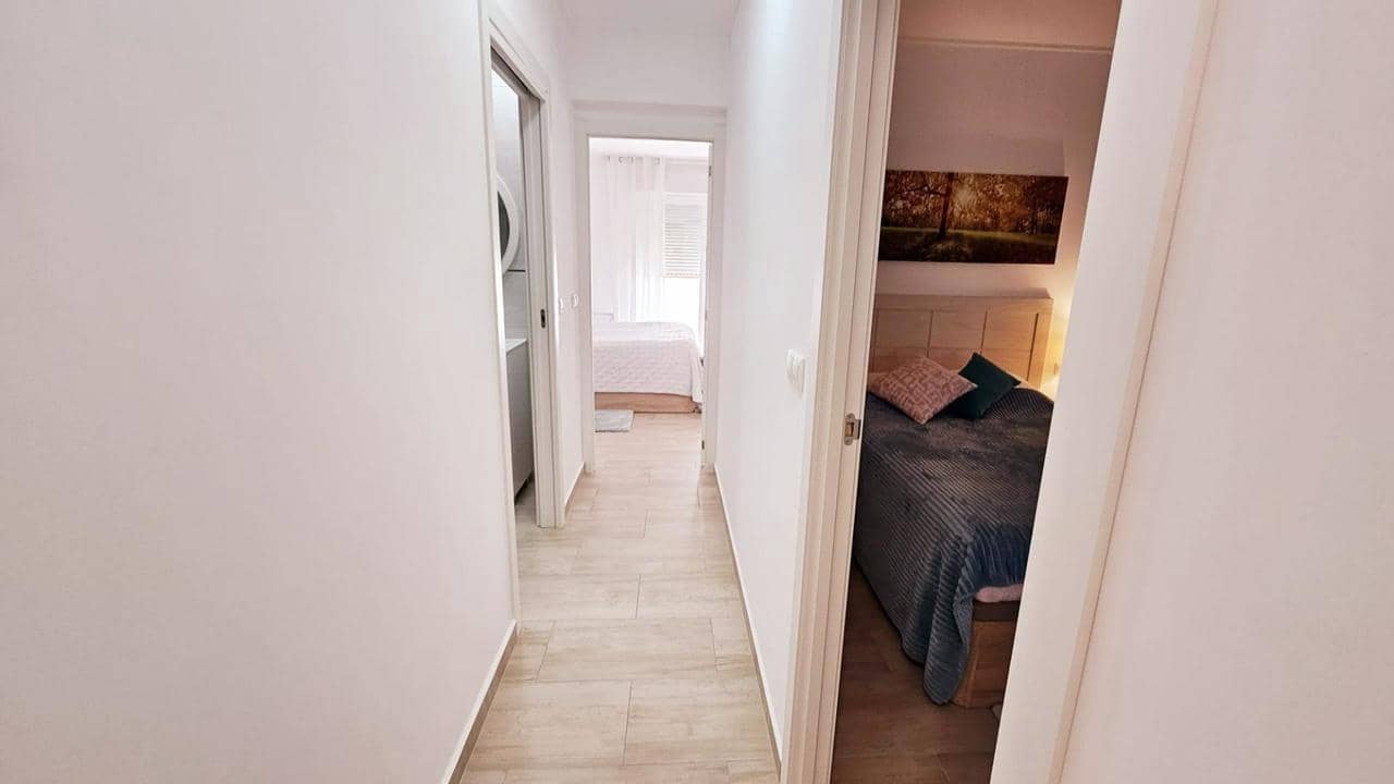 2 sypialnia Apartament na sprzedaż w Torrevieja - 214 900 € (Ref: 9154999)