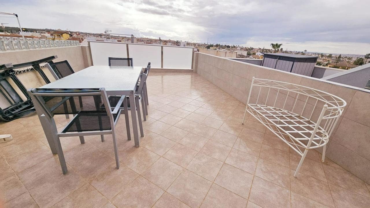 2 sypialnia Apartament na sprzedaż w Torrevieja - 214 900 € (Ref: 9154999)