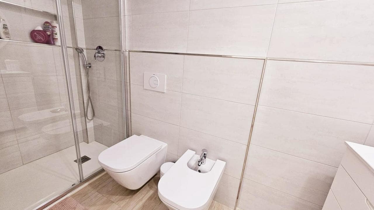 2 sypialnia Apartament na sprzedaż w Torrevieja - 214 900 € (Ref: 9154999)