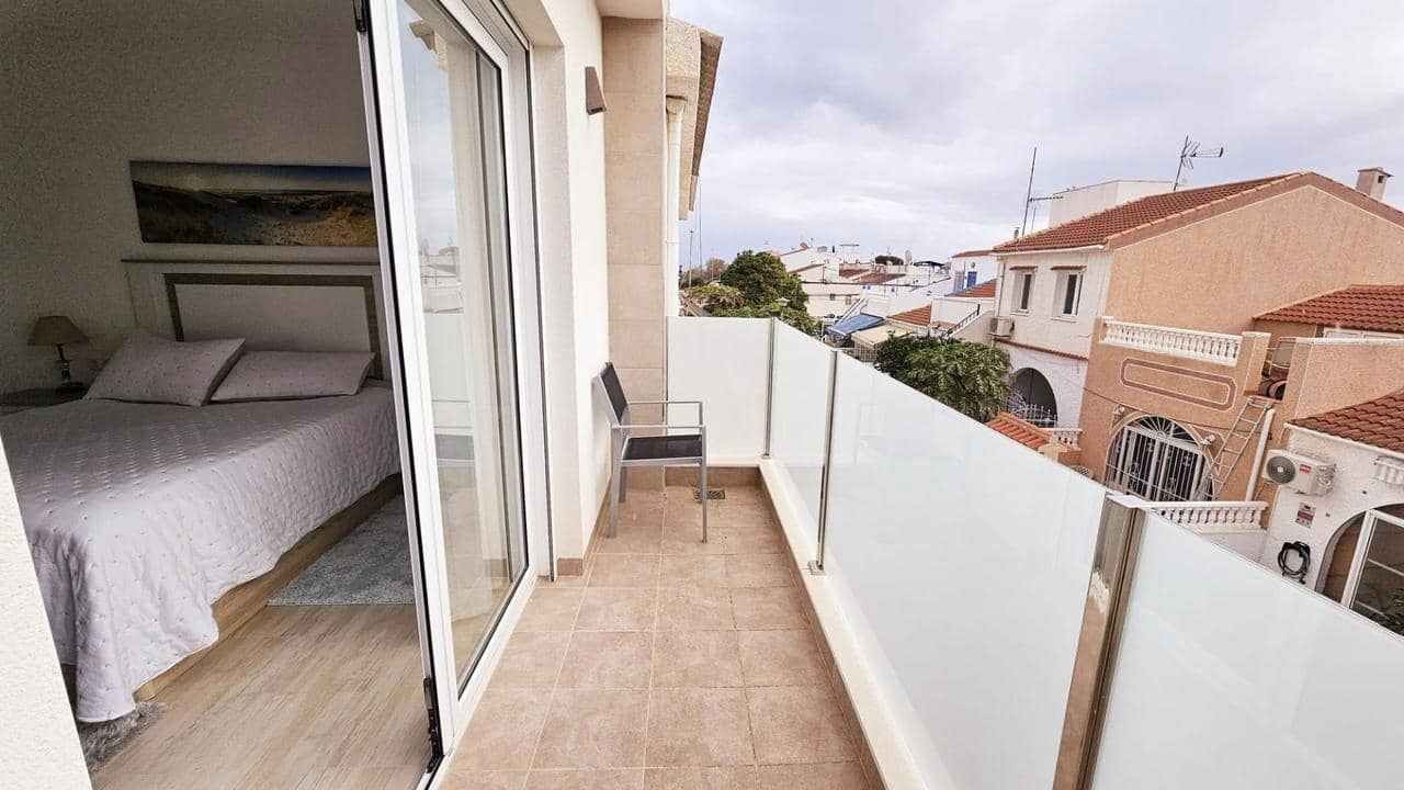 2 chambre Appartement à vendre à Torrevieja - 209 500 € (Ref: 9154999)