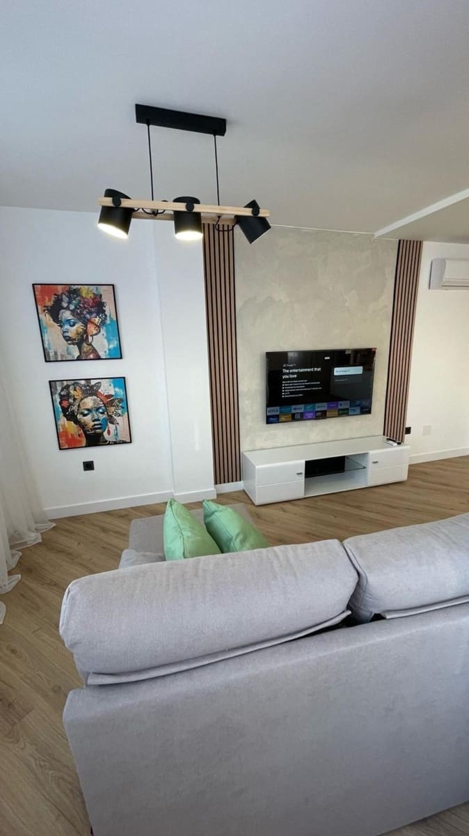 2 makuuhuone Huoneisto myytävänä paikassa Torrevieja mukana uima-altaan - 187 000 € (Ref: 9155026)