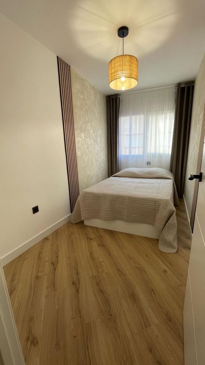 2 makuuhuone Huoneisto myytävänä paikassa Torrevieja mukana uima-altaan - 187 000 € (Ref: 9155026)