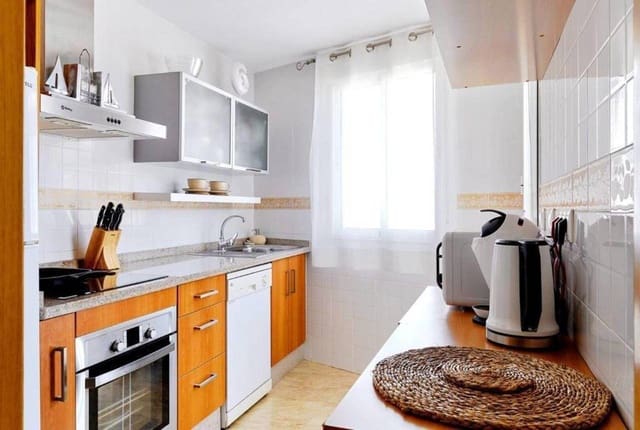 Apartamento de 3 habitaciones en Dehesa de Campoamor, Orihuela en venta con piscina - 260.000 € (Ref: 9155060)