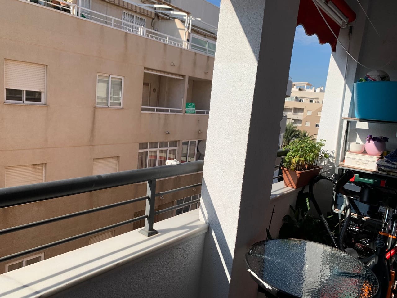 Apartamento de 3 habitaciones en Torrevieja en venta - 165.000 € (Ref: 9155061)