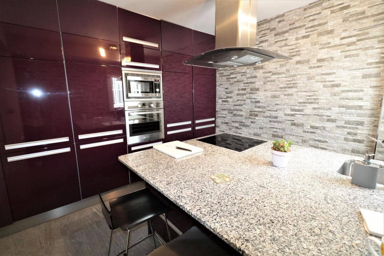 3 sypialnia Penthouse na sprzedaż w Torrevieja - 240 000 € (Ref: 9155074)