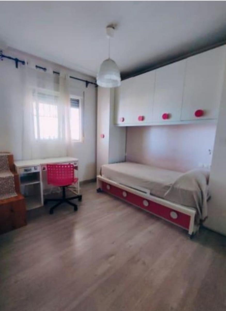 6 bedroom Villa for sale in Torrevieja with pool - € 549,900 (Ref: 9155082)