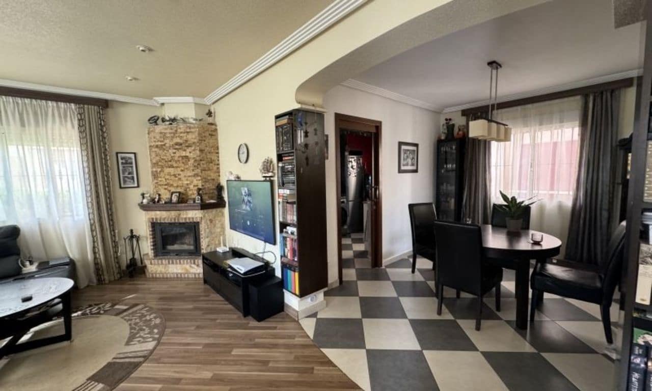 Chalet de 3 habitaciones en Orihuela Costa en venta - 324.995 € (Ref: 9155086)