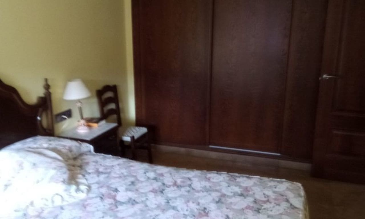 Chalet de 4 habitaciones en Pilar de la Horadada en venta - 367.500 € (Ref: 9155087)