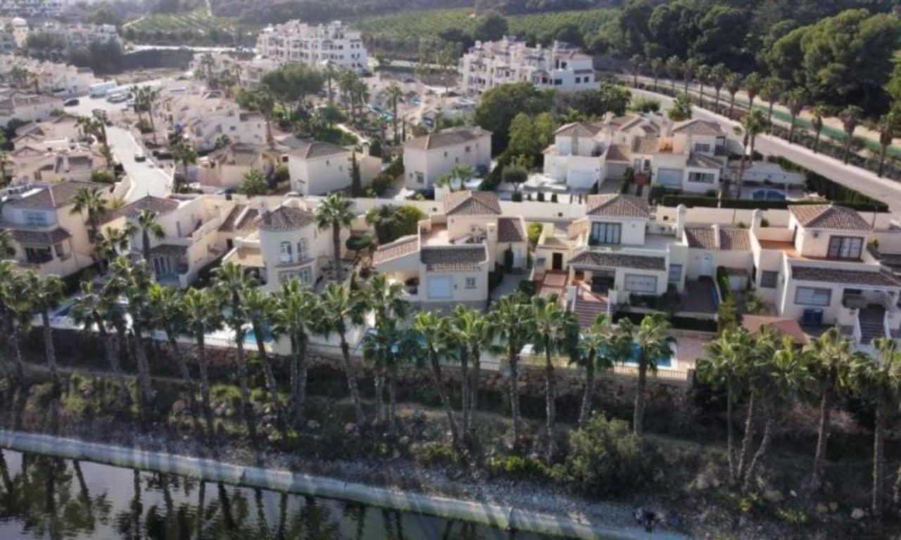 3 Zimmer Villa zu verkaufen in Orihuela Costa - 579.995 € (Ref: 9155088)
