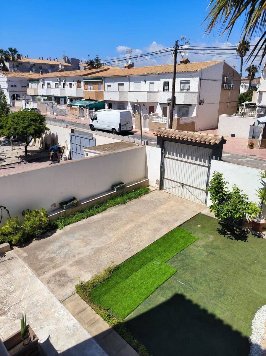 7 soveværelse Byhus til salg i Orihuela Costa med swimmingpool - € 521.000 (Ref: 9155094)