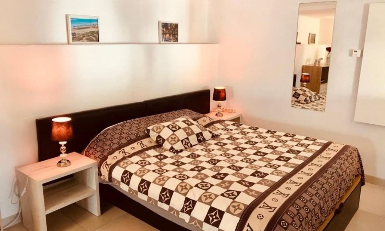 Chalet de 6 habitaciones en Ciudad Quesada en venta - 685.000 € (Ref: 9155097)