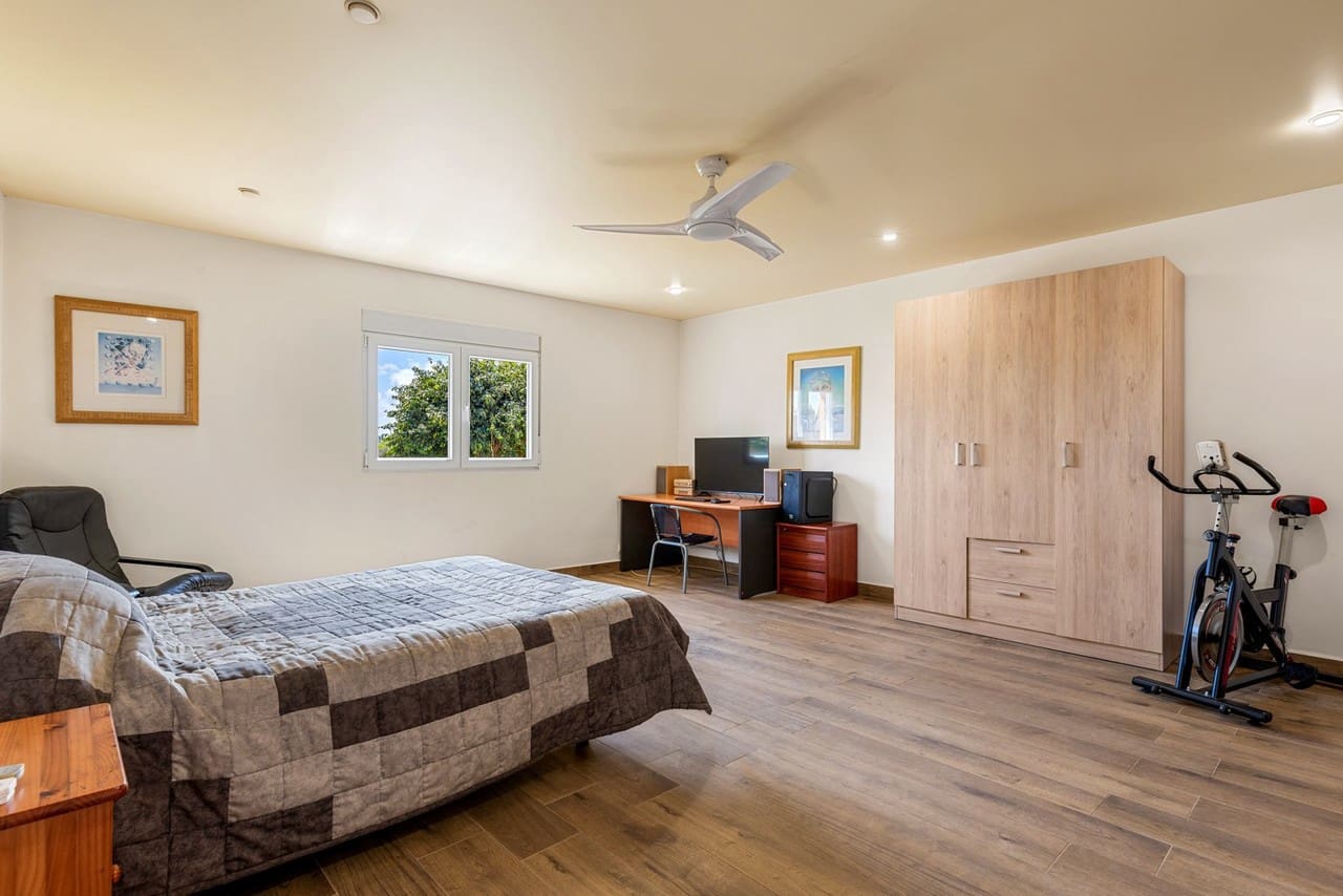 Chalet de 6 habitaciones en Los Montesinos en venta - 779.000 € (Ref: 9155128)