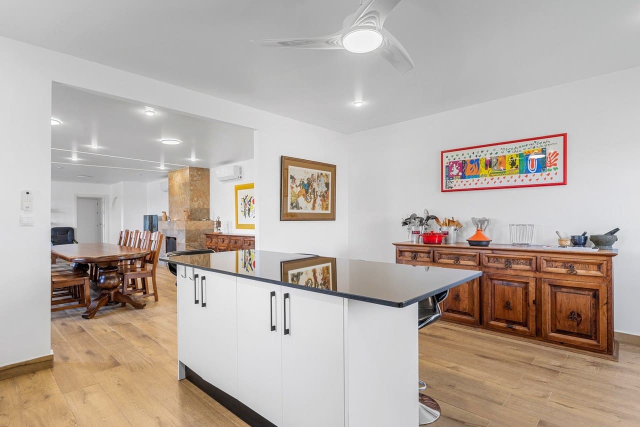 Chalet de 6 habitaciones en Los Montesinos en venta - 779.000 € (Ref: 9155128)