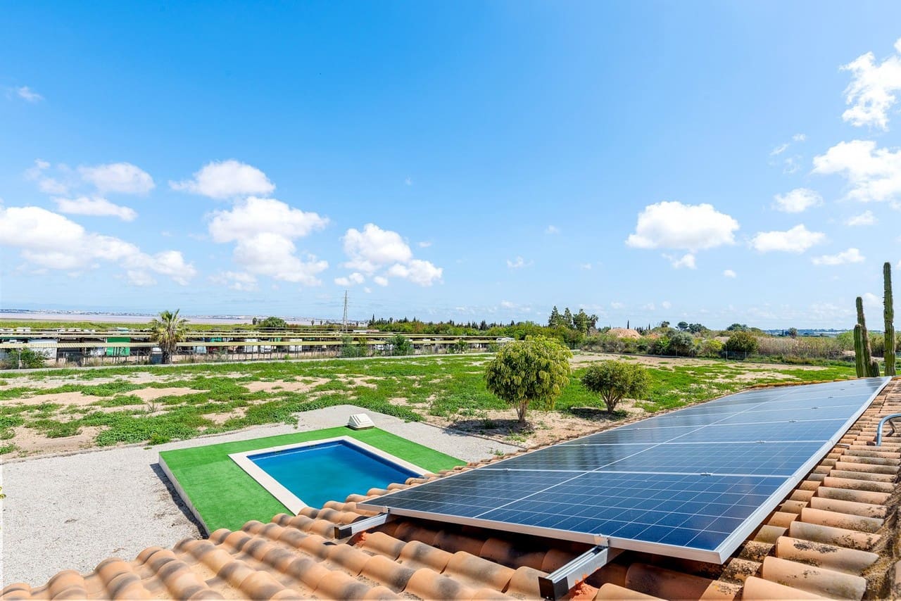 Chalet de 6 habitaciones en Los Montesinos en venta - 779.000 € (Ref: 9155128)