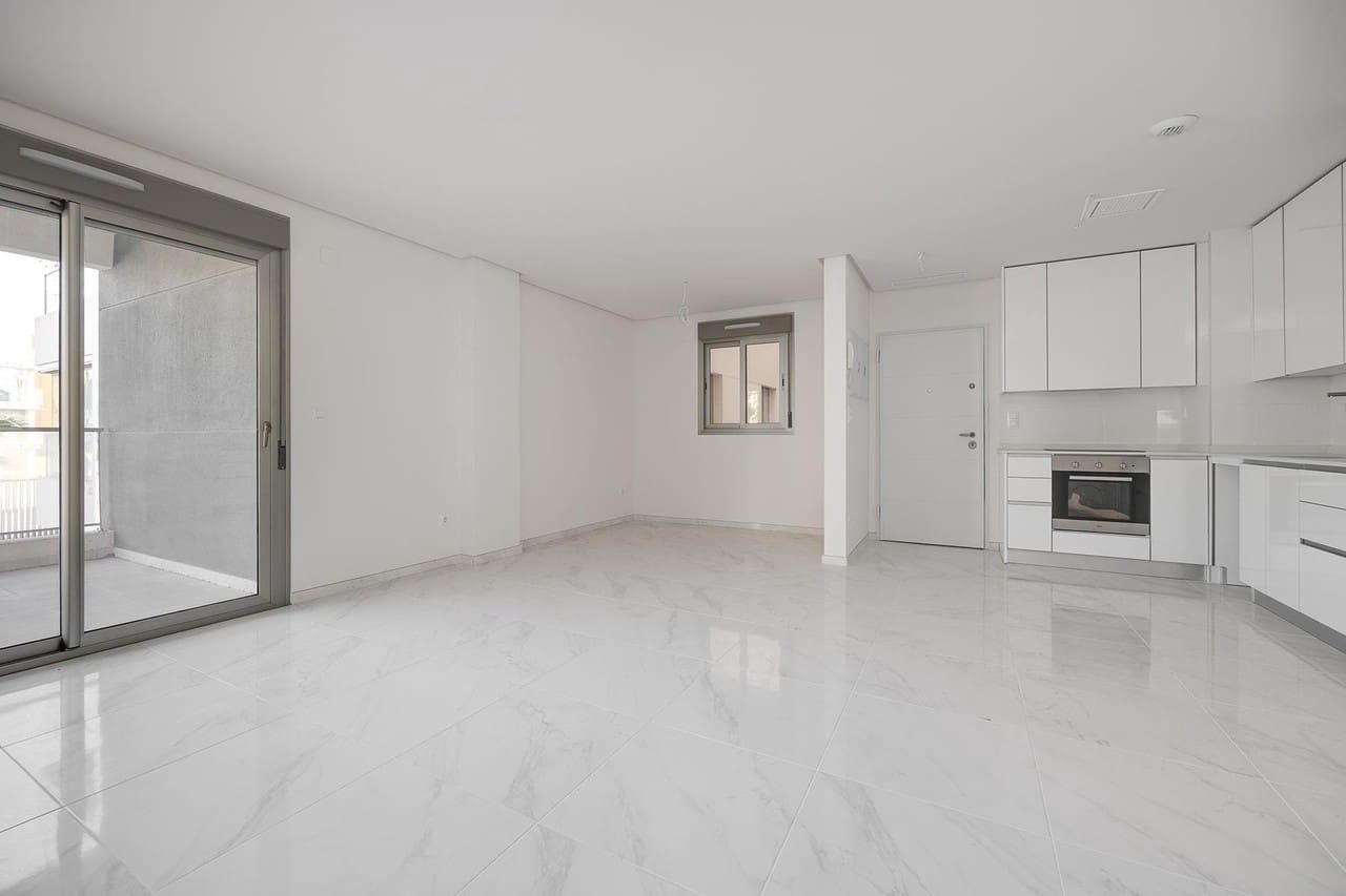 2 slaapkamer Appartement te koop in Orihuela Costa - € 275.000 (Ref: 9155182)