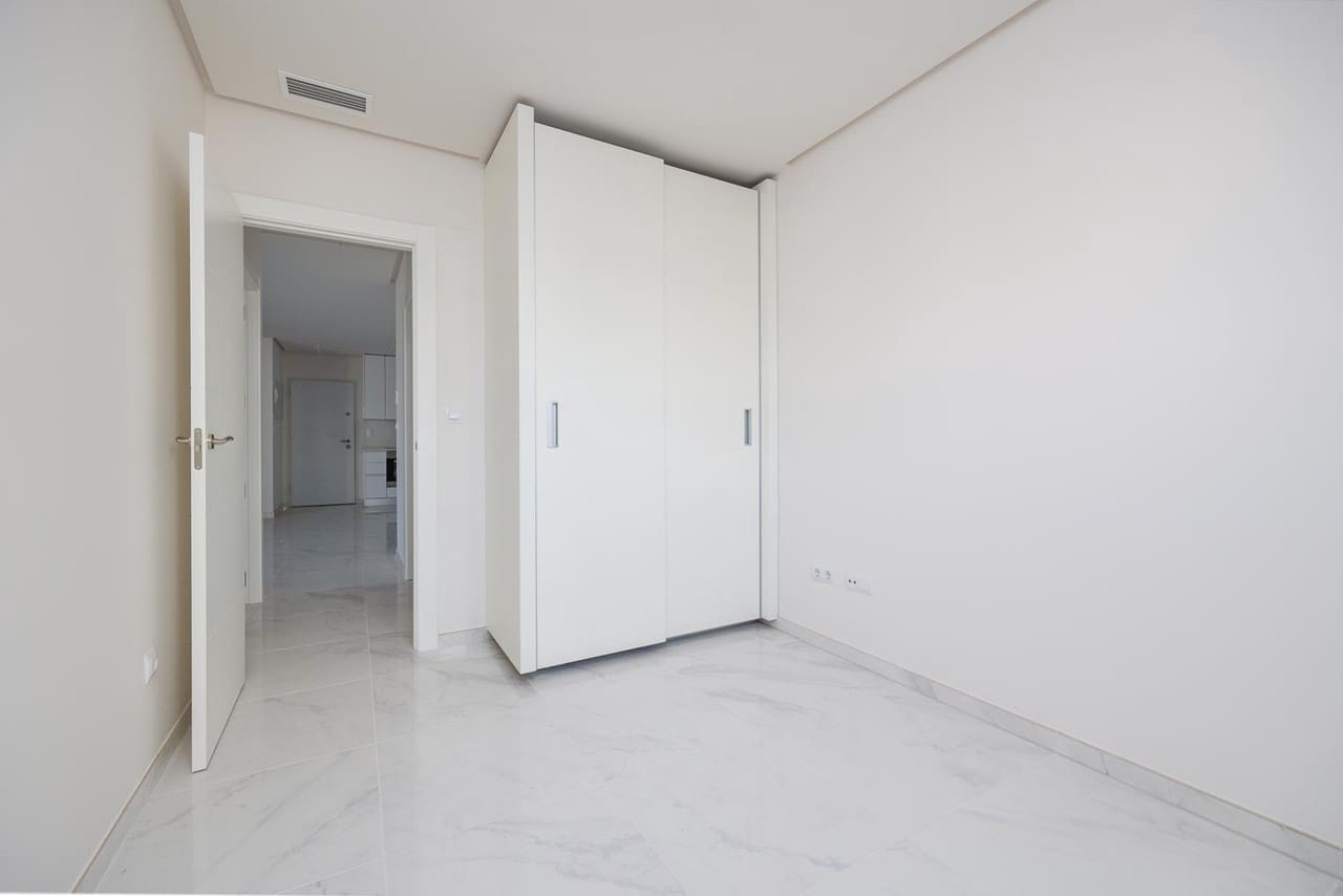 2 slaapkamer Appartement te koop in Orihuela Costa - € 275.000 (Ref: 9155182)