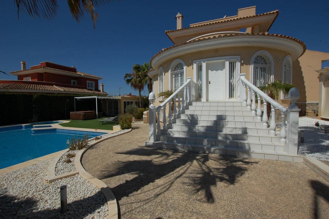 5 quarto Moradia para venda em Ciudad Quesada - 850 000 € (Ref: 9155204)