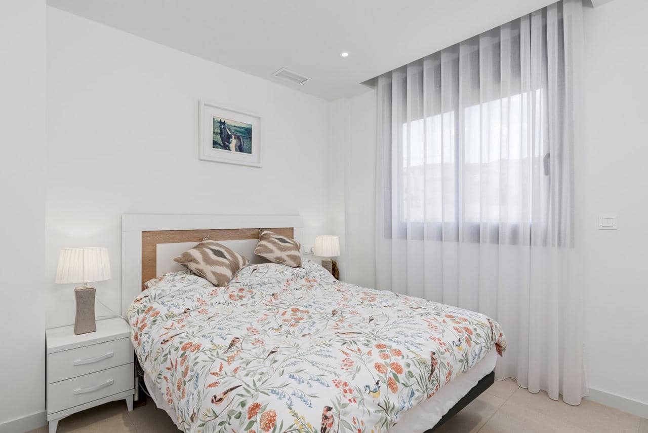 4 chambre Villa/Maison à vendre à Guardamar del Segura avec piscine - 507 000 € (Ref: 9155206)