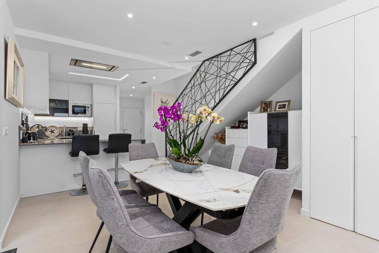 4 chambre Villa/Maison à vendre à Guardamar del Segura avec piscine - 507 000 € (Ref: 9155206)