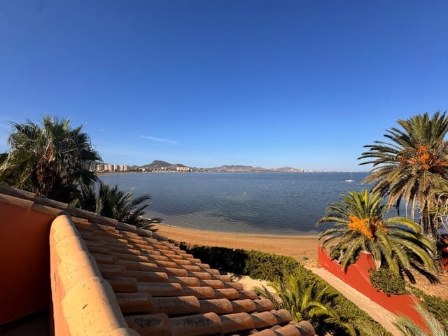 9 makuuhuone Huvila myytävänä paikassa La Manga del Mar Menor - 849 950 € (Ref: 9155212)