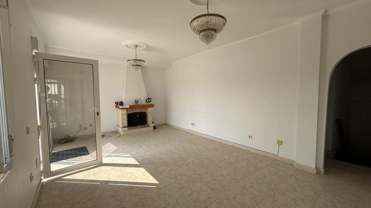 Chalet de 5 habitaciones en Ciudad Quesada en venta - 599.990 € (Ref: 9155244)