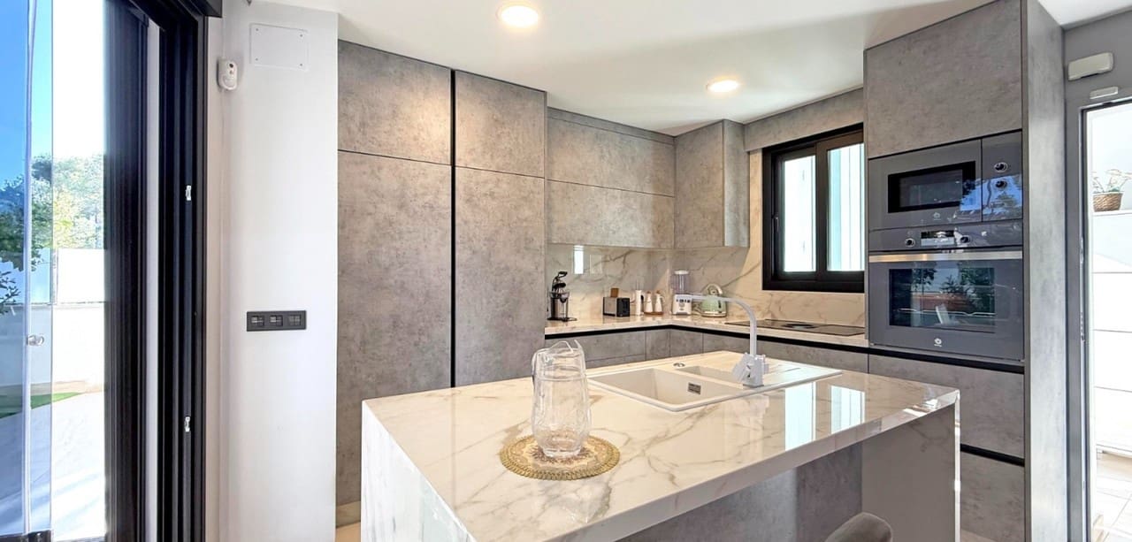 3 slaapkamer Villa te koop in Orihuela Costa - € 475.000 (Ref: 9155252)