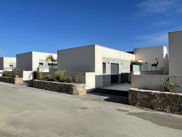 4 camera da letto Villa in vendita in Ciudad Quesada, Rojales con piscina - 699.000 € (Rif: 9155263)