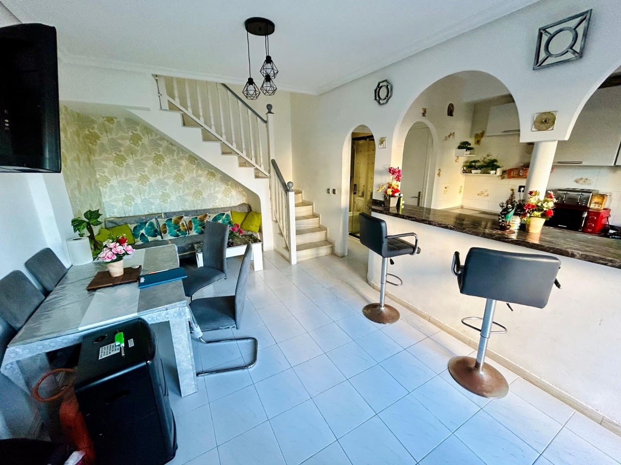 2 Zimmer Apartment zu verkaufen in Torrevieja - 156.000 € (Ref: 9155270)