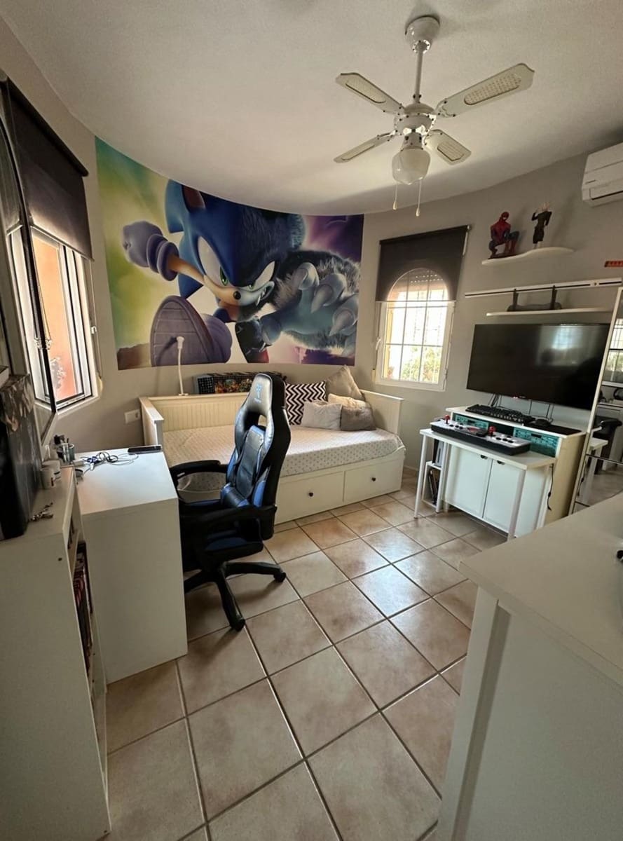 3 quarto Moradia para venda em Orihuela Costa com piscina - 285 000 € (Ref: 9155272)