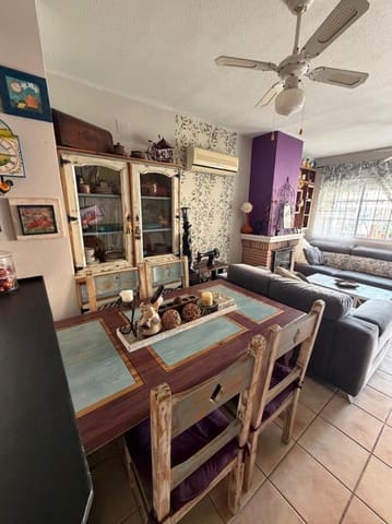 3 quarto Moradia para venda em Dehesa de Campoamor, Orihuela com piscina - 285 000 € (Ref: 9155272)