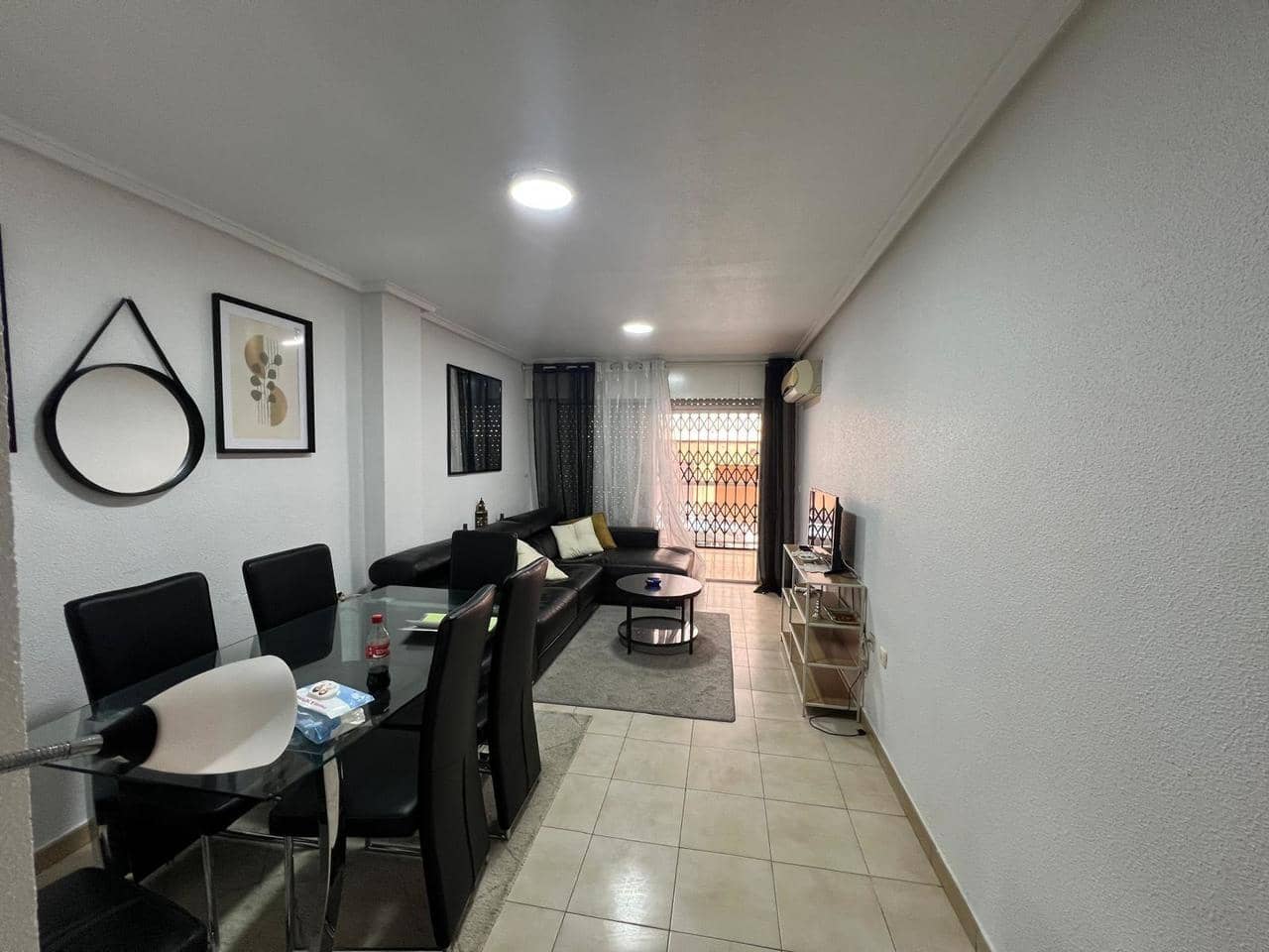 3 bedroom Apartment for sale in Torrevieja - € 199,900 (Ref: 9155274)
