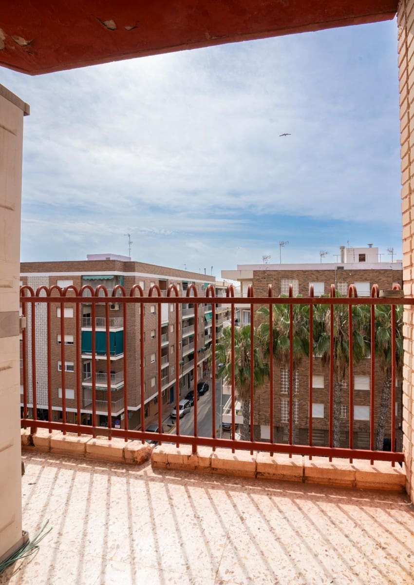 3 chambre Appartement à vendre à Torrevieja - 178 000 € (Ref: 9155278)