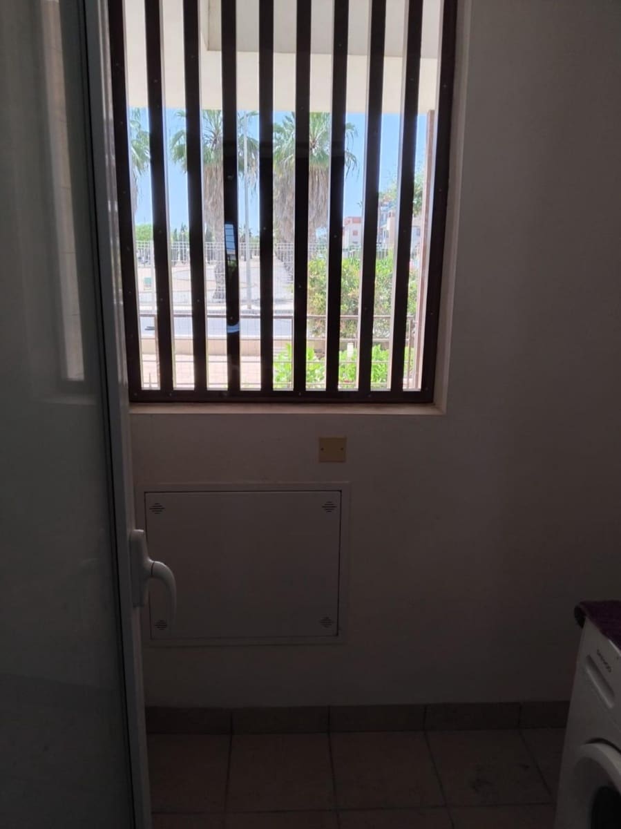 Apartamento de 2 habitaciones en Orihuela Costa en venta con piscina - 239.900 € (Ref: 9155302)