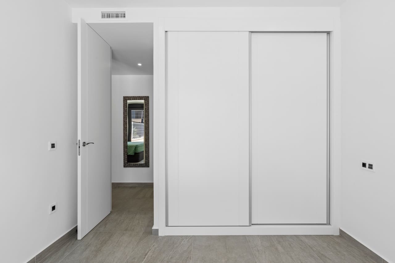 5 quarto Moradia para venda em San Miguel de Salinas - 499 990 € (Ref: 9155312)