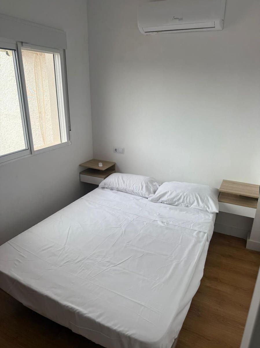 3 chambre Maison de Ville à vendre à Torrevieja - 190 000 € (Ref: 9155317)