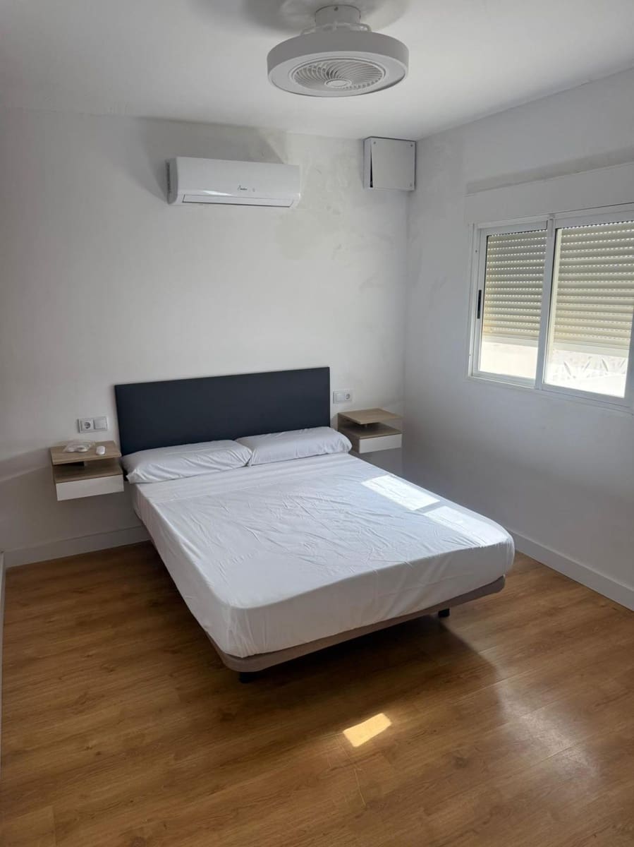 3 chambre Maison de Ville à vendre à Torrevieja - 190 000 € (Ref: 9155317)