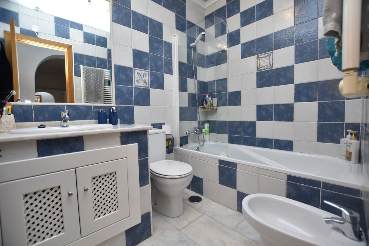 3 makuuhuone Omakotitalo myytävänä paikassa Algorfa - 195 000 € (Ref: 9155324)